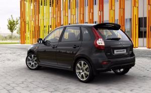 Crna raketa: Pogledajte sjajan video za najjači serijski model Lade