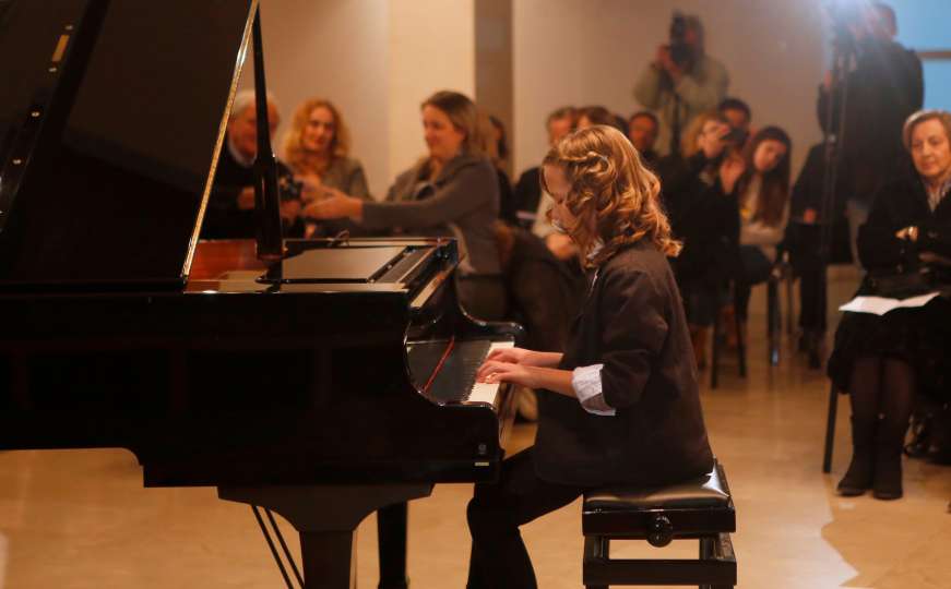 Mostarski učenici održali zajednički koncert: Muzika je zajednička za sve