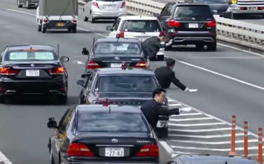 Evo kako se japanski premijer uključuje u saobraćaj