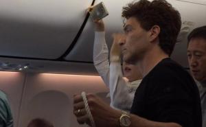 Sjećate li se velikog hita '80-ih: Američki pjevač heroj u avionu