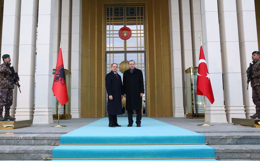 Erdogan dočekao Nishanija uz najviše državne počasti