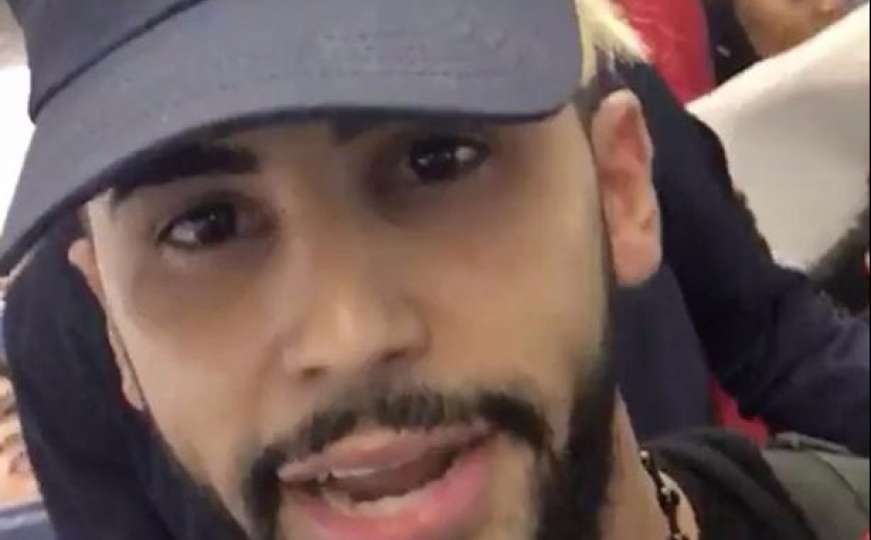 Zvijezda Youtubea izbačen iz aviona, jer je govorio arapski