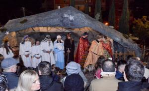 U Mostaru uprizorene žive jaslice