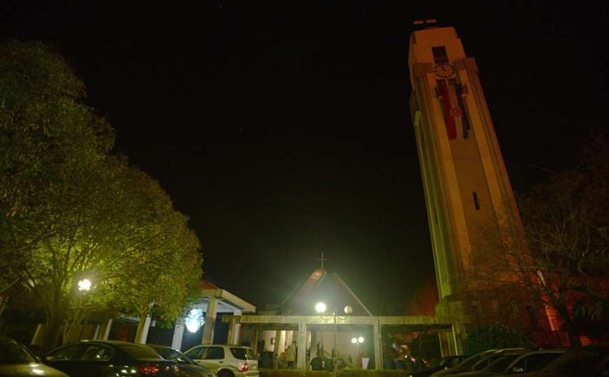 Mostar: Hiljade katolika Božić dočekalo na misi ponoćki