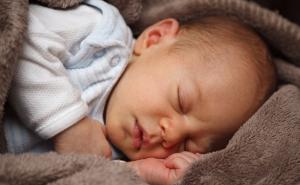 Nema ljepšeg novogodišnjeg poklona: Rođene prve bebe u Sarajevu!