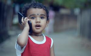 Zašto djeci ne biste trebali dati smartphone?