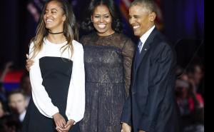 Barack Obama se kroz suze zahvalio supruzi i kćerkama