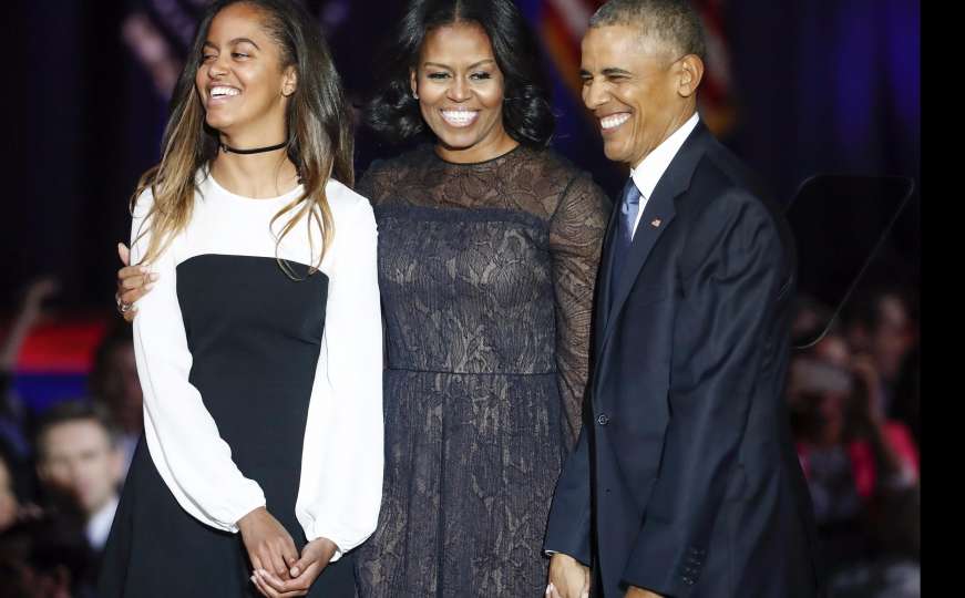 Barack Obama se kroz suze zahvalio supruzi i kćerkama