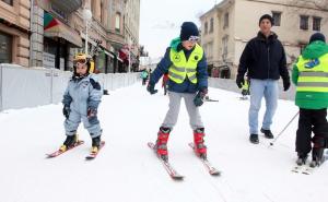 Zagreb: Skijalište u centru grada oduševljava mališane
