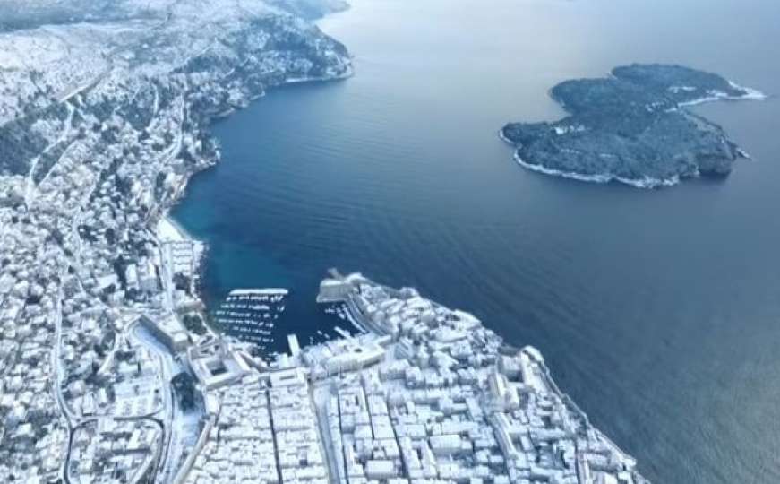 Trideset sekundi bijele ljepote: Snijegom prekriveni Dubrovnik iz zraka