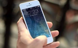 Pametni telefoni donose bolesti novog doba - pazite se!