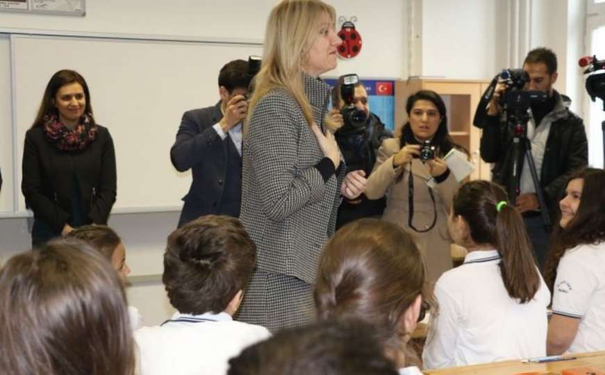 Turska: Održan prvi čas bosanskog jezika u osnovnim školama