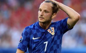 Rakitić: Zabrinut sam što manje igram, ali želim ostati u Barceloni