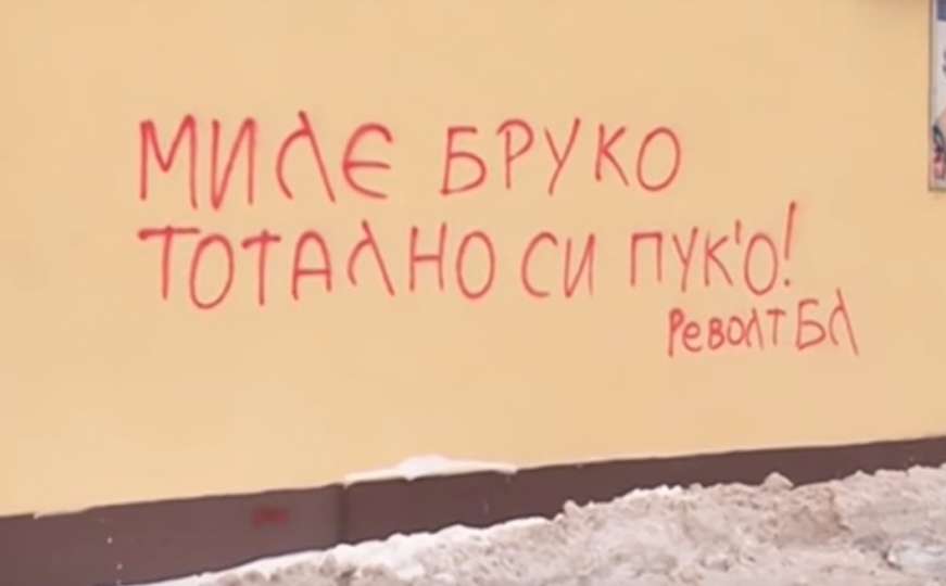 "Mile bruko, totalno si puk'o": I Banja Luka grafitima počela ismijavati Dodika