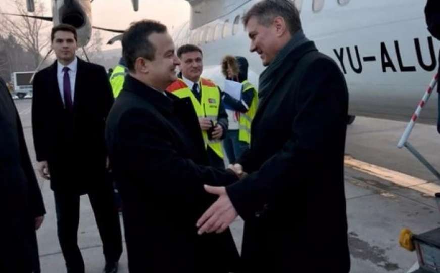 Dačić dočekao bh. delegaciju na aerodromu: Razgovarat će o važnim pitanjima
