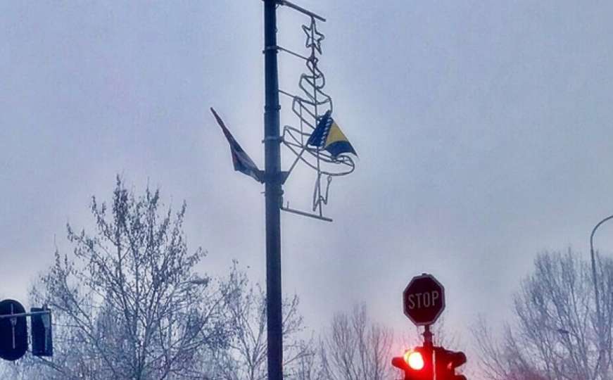 Beograd danas u znaku BiH: Stotine plavo-žutih zastava vijori se centrom grada