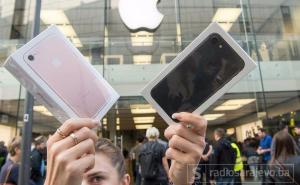 Evolucija statusnih simbola: Od mašine za suđe do iPhonea i bazena u kući