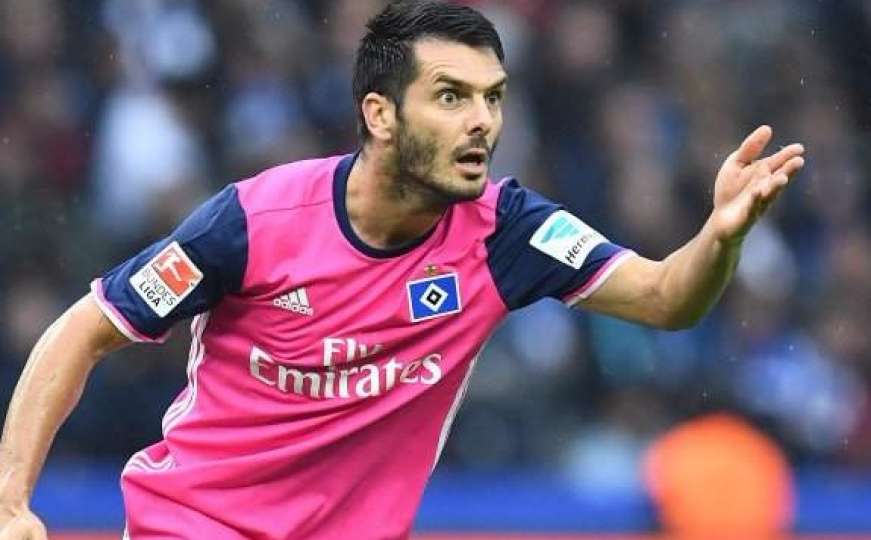 Odbio sporazumni raskid ugovora: Emir Spahić tuži HSV