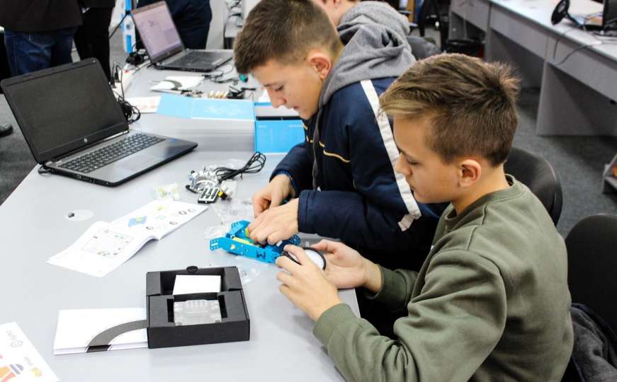 Edukacija kroz zabavu: Škole u BiH dobijaju više od 500 robota