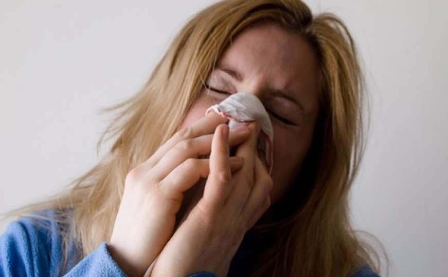 Kako hladno vrijeme utječe na dolazak epidemije gripe i prehlade