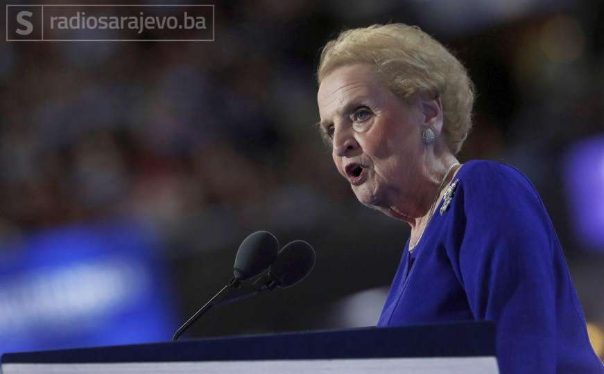 Madeleine Albright poručila: Izjasnit ću se kao muslimanka