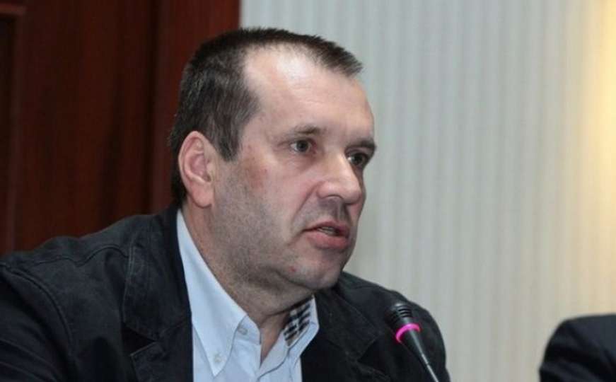 Sejfudin Tokić najavljuje: Da li će se mijenjati naziv Republike Srpske