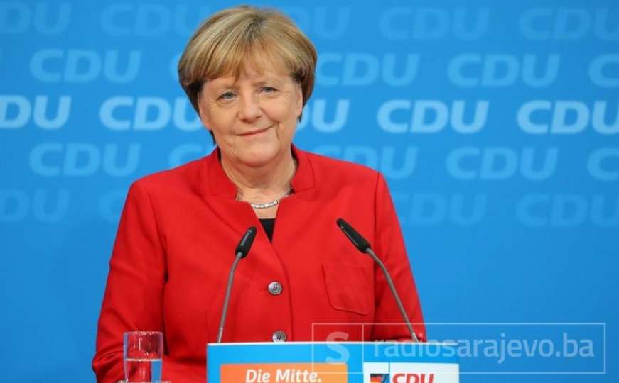 Merkel osudila Trumpovu odluku o zabrani ulaska izbjeglica u SAD