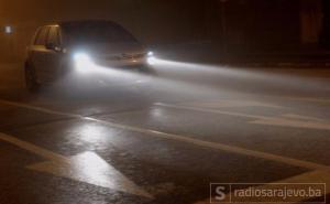 Usljed guste magle sudarilo se pet vozila