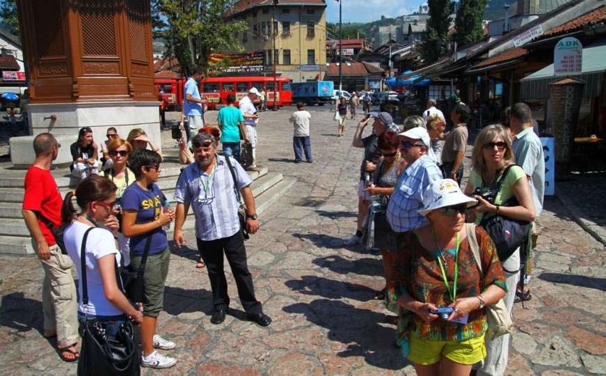 Turisti u Sarajevu: Ko mora platiti boravišnu taksu i koliko ona iznosi