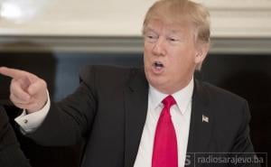 Trump prijetio da se ne igraju vatrom: SAD uveo sankcije Iranu