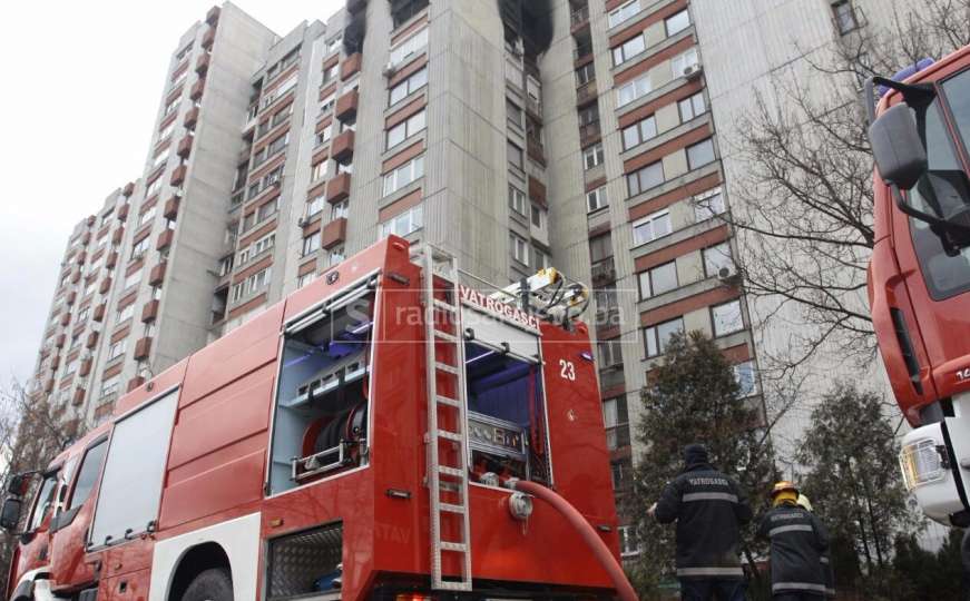 Eksplozija u Sarajevu: Strahuje se da je jedna osoba bila u stanu tokom požara
