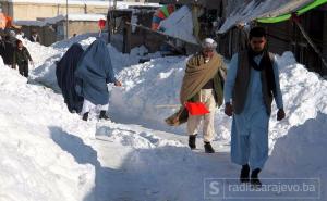 Snježna oluja: U lavinama poginulo najmanje 107 osoba