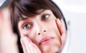 Evo kako ćete prikriti podočnjake