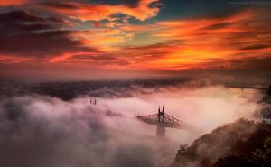 Mistična Budimpešta pod velom magle