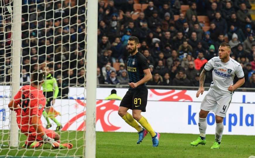 Inter se vratio pobjedama, Torinu golijada protiv Pescare