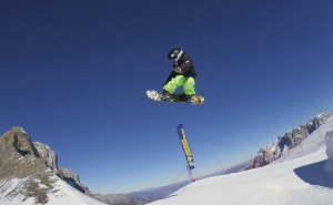 Rođen na snowboardu: Ima samo 6 godina, a već 'razvaljuje'