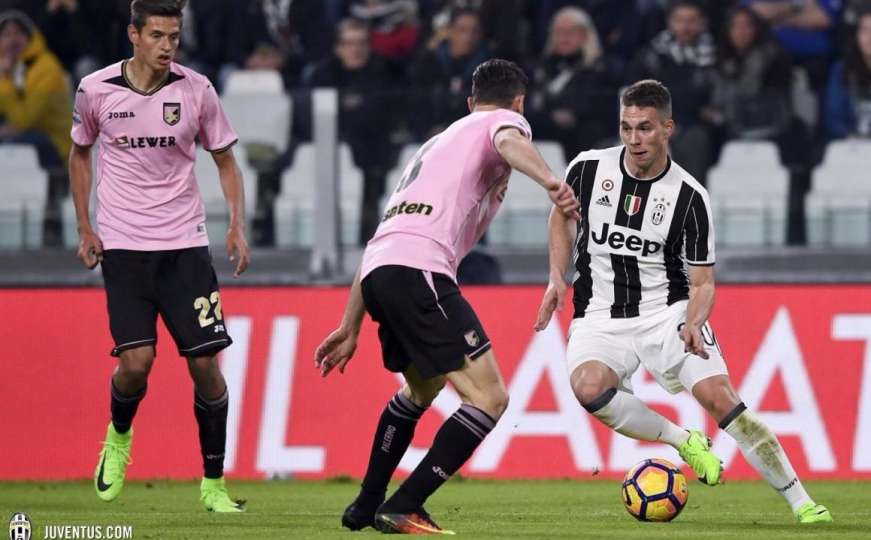 Juventus i dalje hara Italijom: Pjanić boravio na klupi, Higuain prestigao Džeku