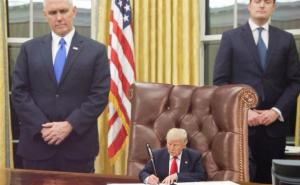 Tiny Trump kao Mini-Me: Kako se internet šali s američkim predsjednikom