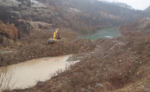 Klizište guta dio Kaknja: Mještani u strahu, danonoćno se radi na sanaciji