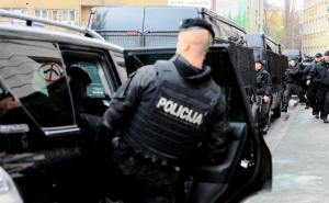 SIPA uhapsila devet osoba zbog trgovine drogom i krađe automobila