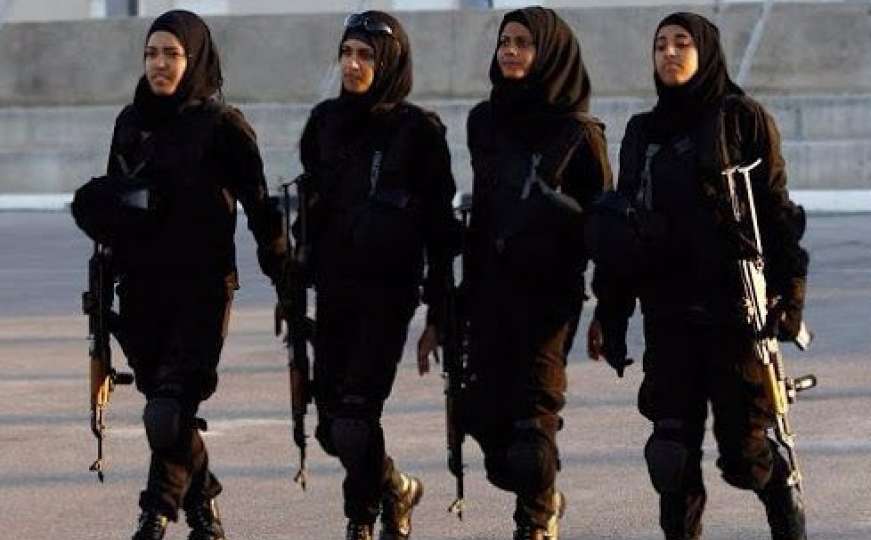 Ukinuta zabrana nošenja hidžaba u vojsci