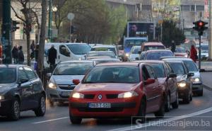 Oprez zbog jačih udara vjetra, kiše i odrona