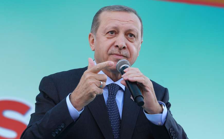 Erdogan: Moguć referendum o uvođenju smrtne kazne