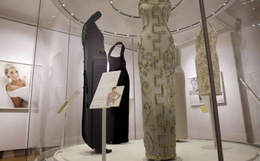 20 godina od pogibije: U Londonu predstavljena izložba o princezi Diani