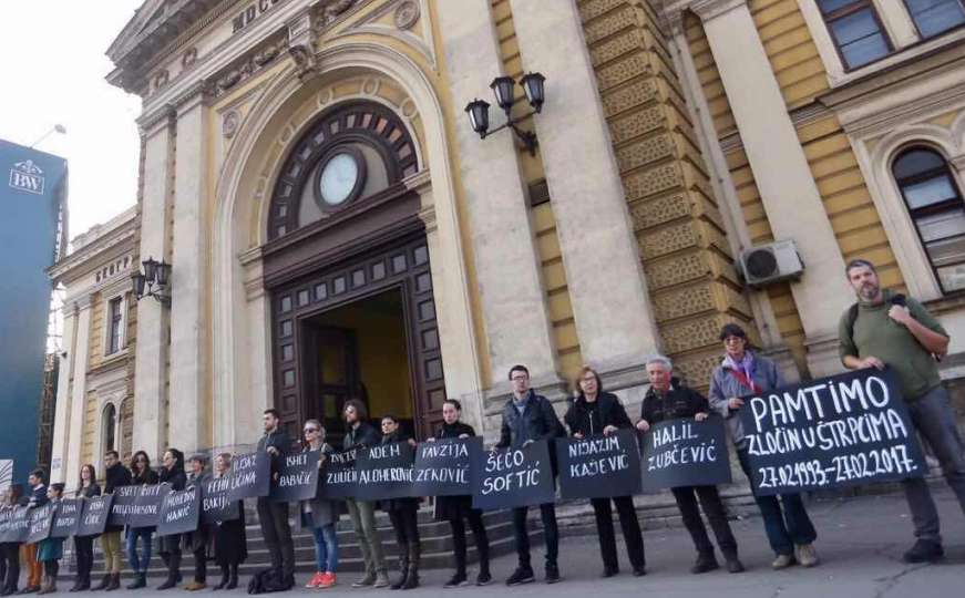 Beograd: Simbolična tišina na 24. godišnjicu zločina u Štrpcima