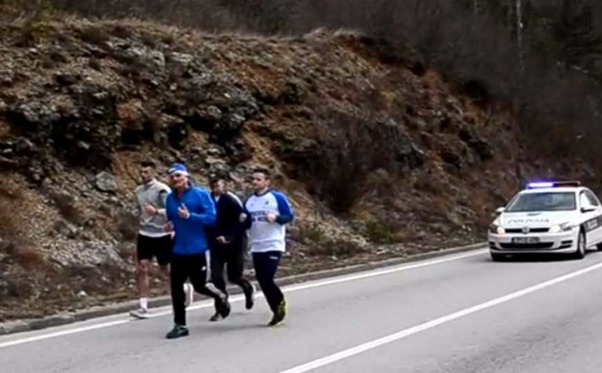 Istrčao maraton od Jablanice do Mostara u povodu Dana nezavisnosti BiH