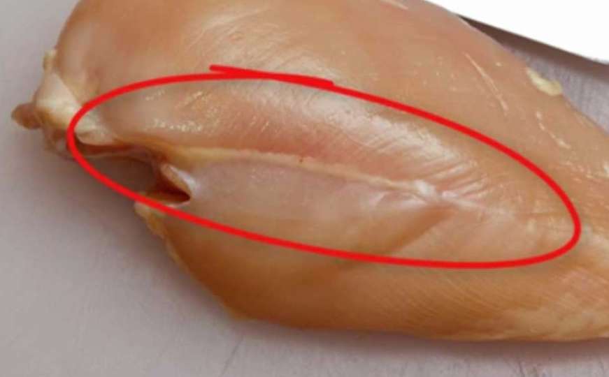 Ako vidite ovu bijelu liniju na piletini, dobro razmislite prije jedenja