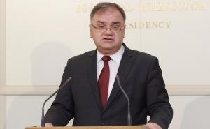 Ivanić: Odgovor je pripremljen i sutra ga šaljem posebnim vozilom u Haag