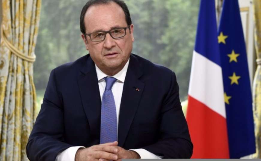 Francuska: Pucnjava tokom govora Francoisa Hollandea