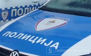 Laktaši: Čekao da ga policija ispita, pa iskočio kroz prozor policijske stanice